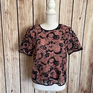 Ann Taylor Pink/Navy Floral Crochet Blouse Size 4